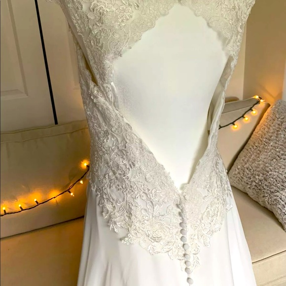 Bonny Bridal Beach wedding Dress 16 - Picture 5 of 12